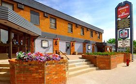 Assiniboine Gordon Inn On The Park